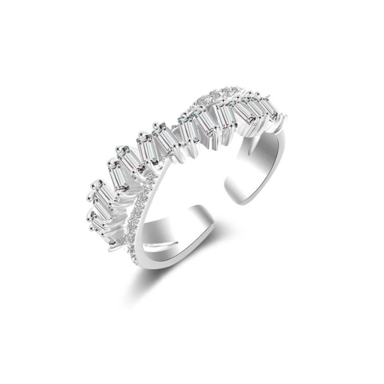 Classy ring with crystals – adjustable