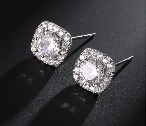 Round classic crystal earrings 5