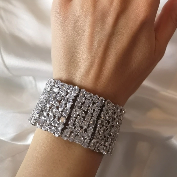 Statement sparkly bracelet with embedded crystals (10)