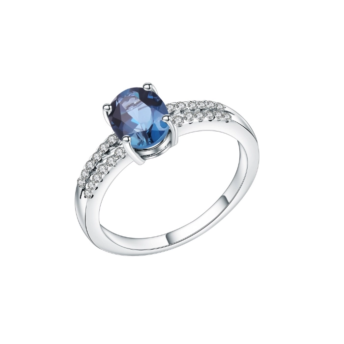 Classy ring with blue topaz birthstone 1